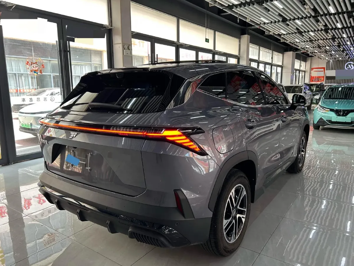 2024 Jetour ShanHai L6 1.5T 156HP L4 1DHT PHEV 19.43KWH,autocango,china used car exporter,china ev exporter,chinese used car exporter,chinese used ev exporter