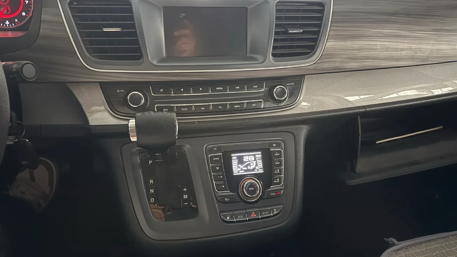 2019 MAXUS G10 2.0T 218HP L4 6AT,autocango,china used car exporter,china ev exporter,chinese used car exporter,chinese used ev exporter