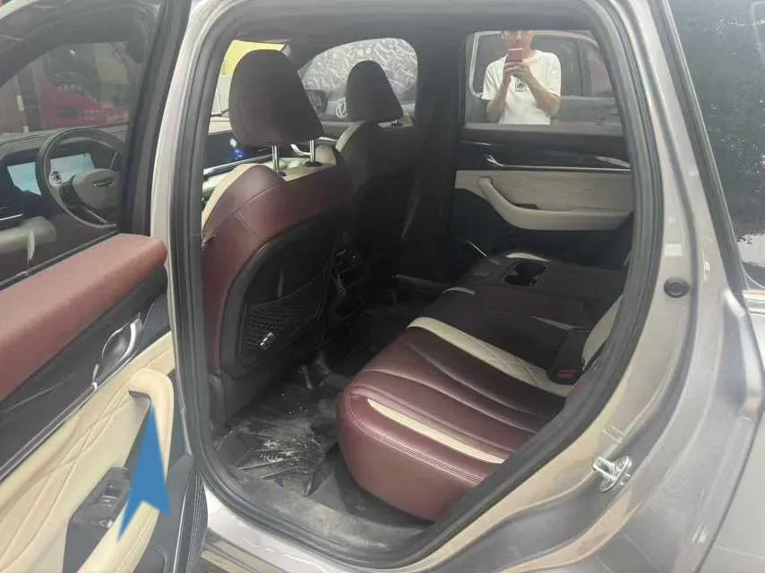 2021 Geely Monjaro 2.0T 218HP L4 7DCT,autocango,china used car exporter,china ev exporter,chinese used car exporter,chinese used ev exporter