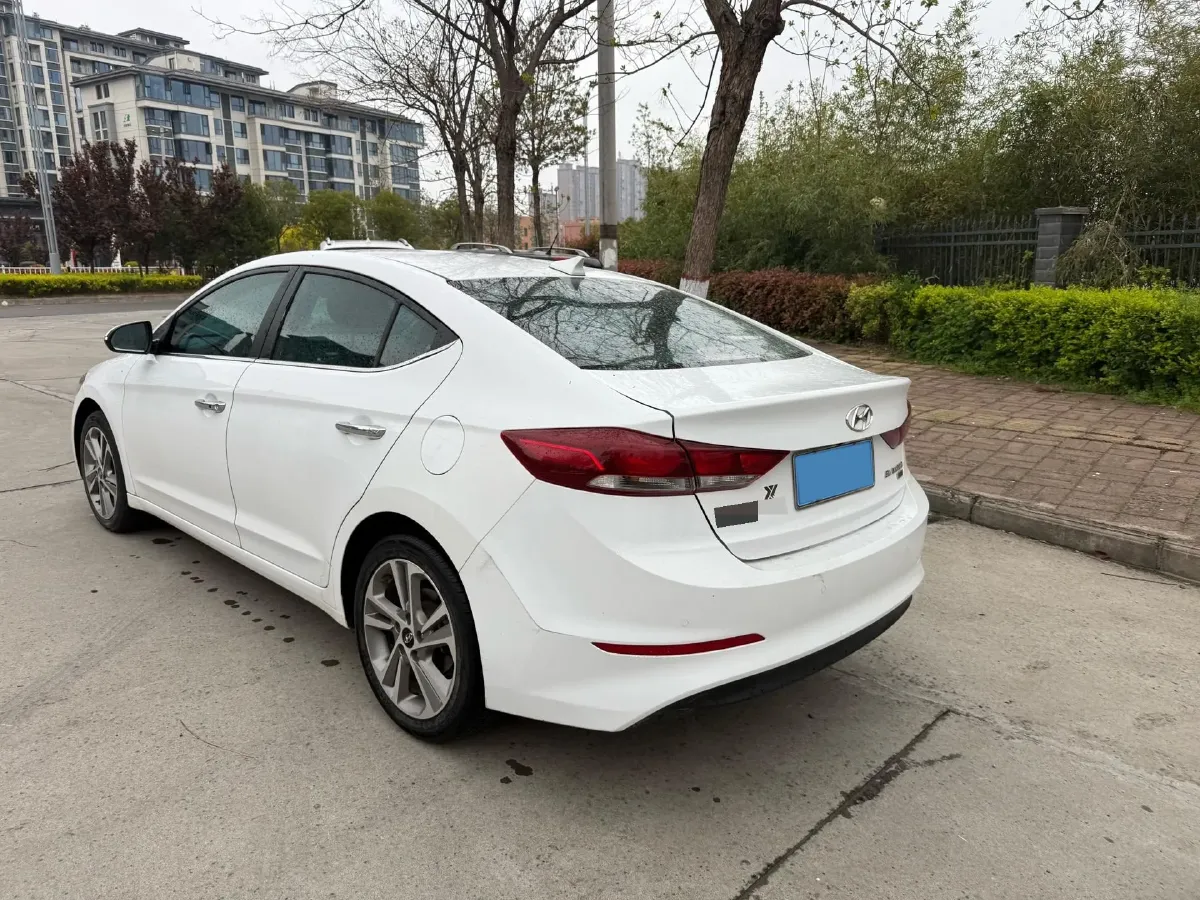 2016 Hyundai Elantra 1.6L 130HP L4 6AT,autocango,china used car exporter,china ev exporter,chinese used car exporter,chinese used ev exporter