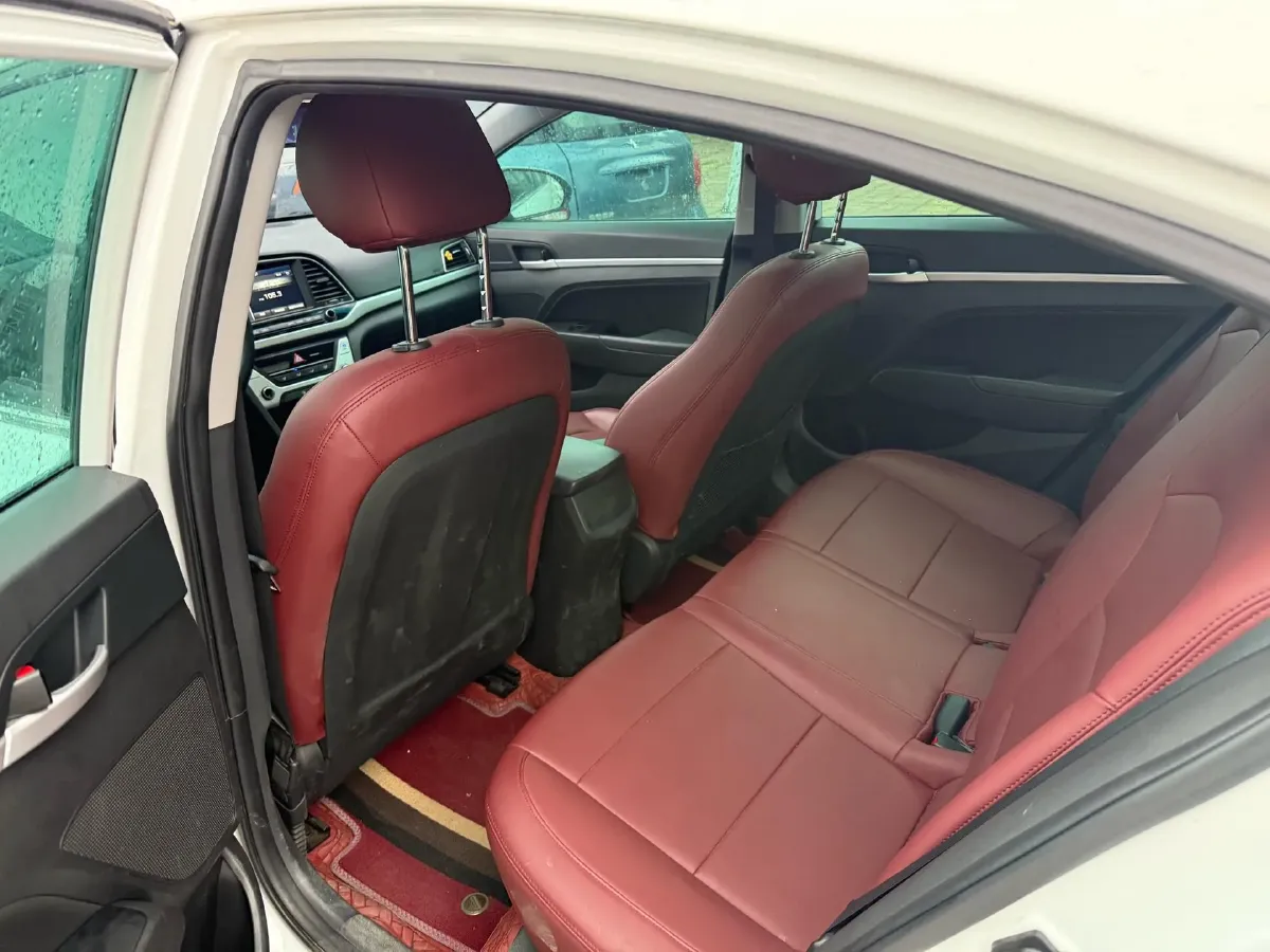 2016 Hyundai Elantra 1.6L 130HP L4 6AT,autocango,china used car exporter,china ev exporter,chinese used car exporter,chinese used ev exporter