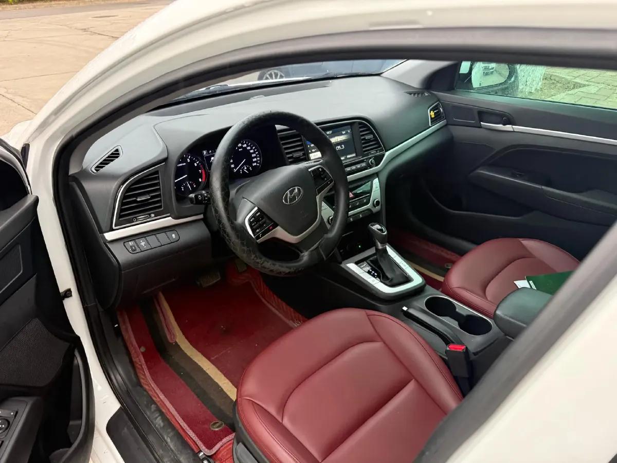 2016 Hyundai Elantra 1.6L 130HP L4 6AT,autocango,china used car exporter,china ev exporter,chinese used car exporter,chinese used ev exporter