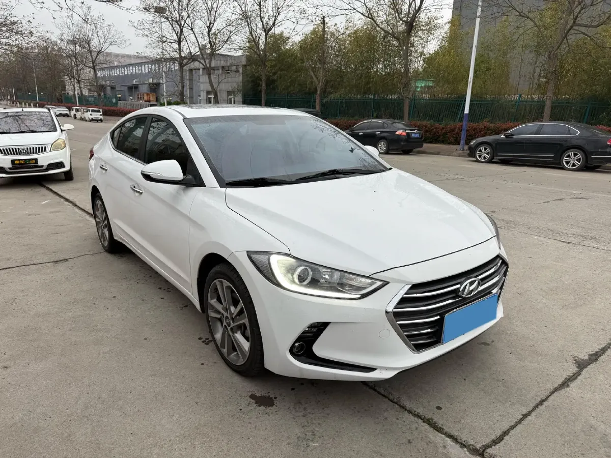2016 Hyundai Elantra 1.6L 130HP L4 6AT,autocango,china used car exporter,china ev exporter,chinese used car exporter,chinese used ev exporter