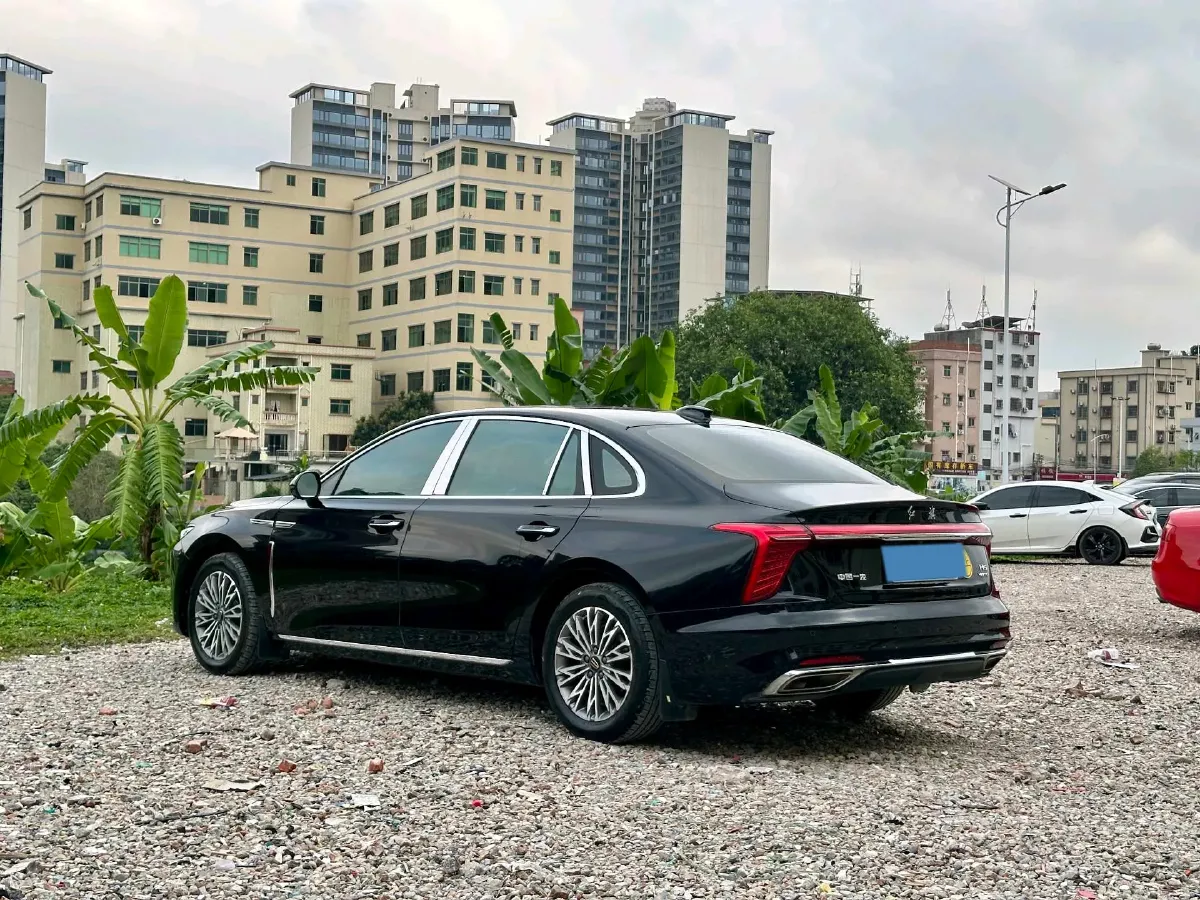 2023 HongQi H5 2.0T 224HP L4 8AT,autocango,china used car exporter,china ev exporter,chinese used car exporter,chinese used ev exporter