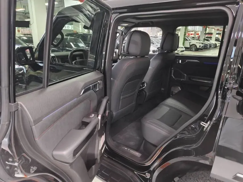 2025 Jetour Traveller 2.0T 254HP L4 8AT,autocango,china used car exporter,china ev exporter,chinese used car exporter,chinese used ev exporter