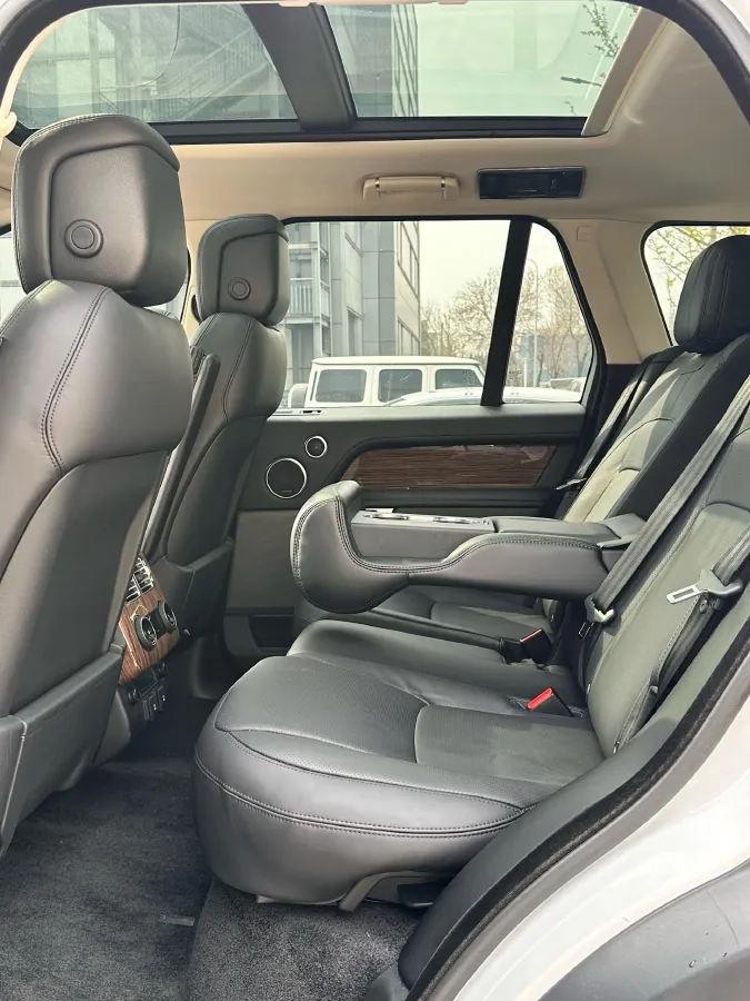 2022 Land Rover Range Rover 3.0T 360HP L6 8AT,autocango,china used car exporter,china ev exporter,chinese used car exporter,chinese used ev exporter