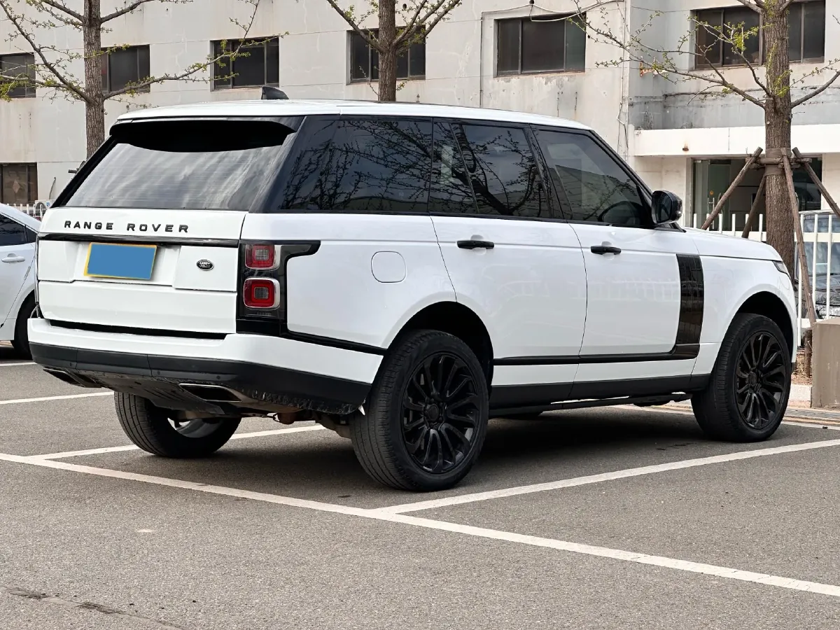 2022 Land Rover Range Rover 3.0T 360HP L6 8AT,autocango,china used car exporter,china ev exporter,chinese used car exporter,chinese used ev exporter