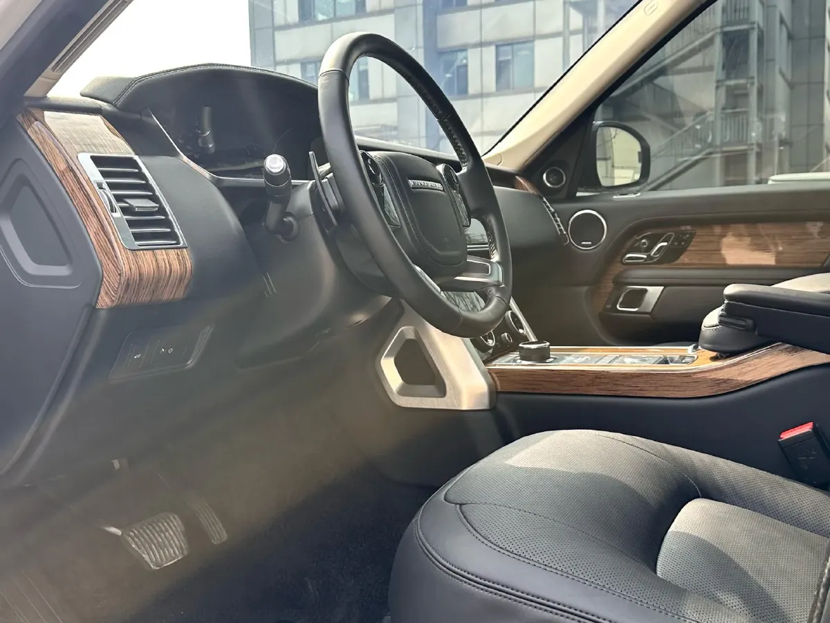 2022 Land Rover Range Rover 3.0T 360HP L6 8AT,autocango,china used car exporter,china ev exporter,chinese used car exporter,chinese used ev exporter