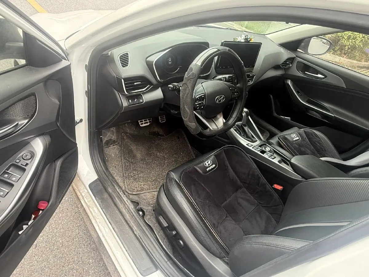 2019 Hyundai La Festa 1.6T 190HP L4 7DCT,autocango,china used car exporter,china ev exporter,chinese used car exporter,chinese used ev exporter