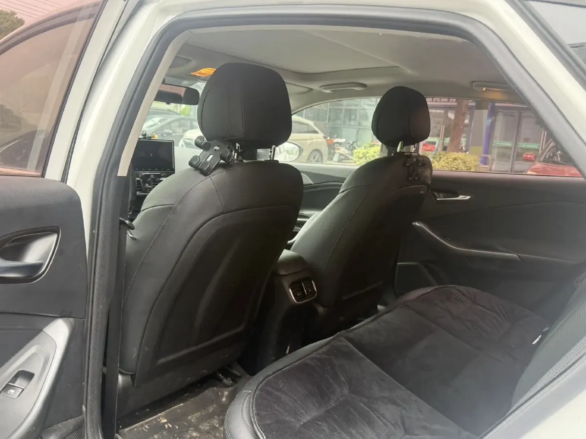 2019 Hyundai La Festa 1.6T 190HP L4 7DCT,autocango,china used car exporter,china ev exporter,chinese used car exporter,chinese used ev exporter