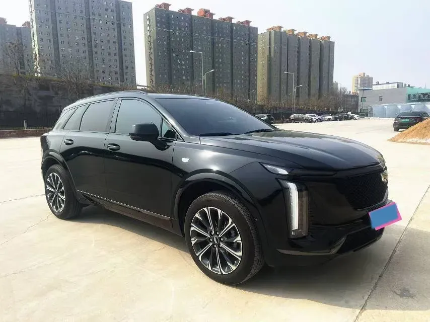 2025 Cadillac XT5 2.0T 237HP L4 9AT,autocango,china used car exporter,china ev exporter,chinese used car exporter,chinese used ev exporter