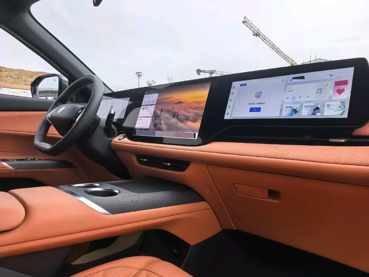 2025 ChangAn CS75 Plus 1.5T 192HP L4 8AT,autocango,china used car exporter,china ev exporter,chinese used car exporter,chinese used ev exporter