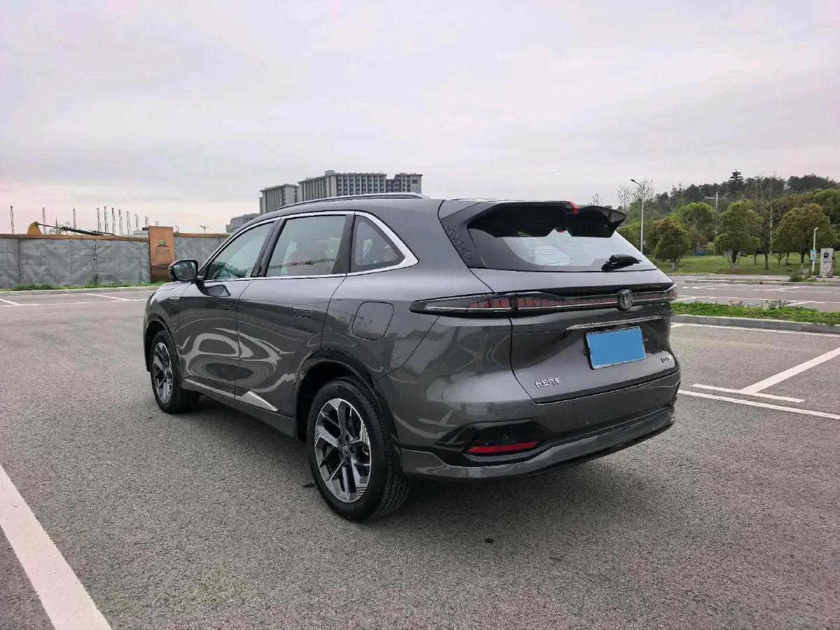 2025 ChangAn CS75 Plus 1.5T 192HP L4 8AT,autocango,china used car exporter,china ev exporter,chinese used car exporter,chinese used ev exporter