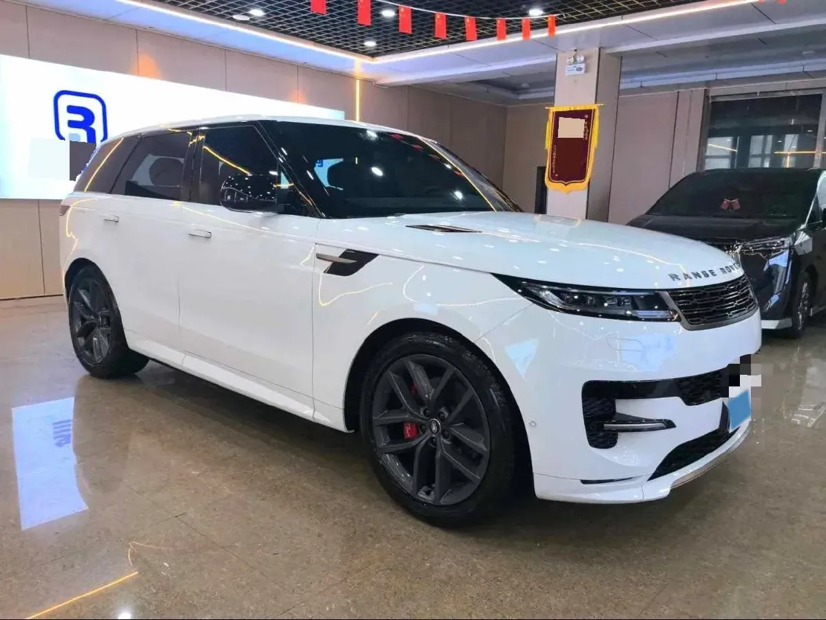 2025 Land Rover Range Rover Sport 3.0T 400HP L6 8AT,autocango,china used car exporter,china ev exporter,chinese used car exporter,chinese used ev exporter