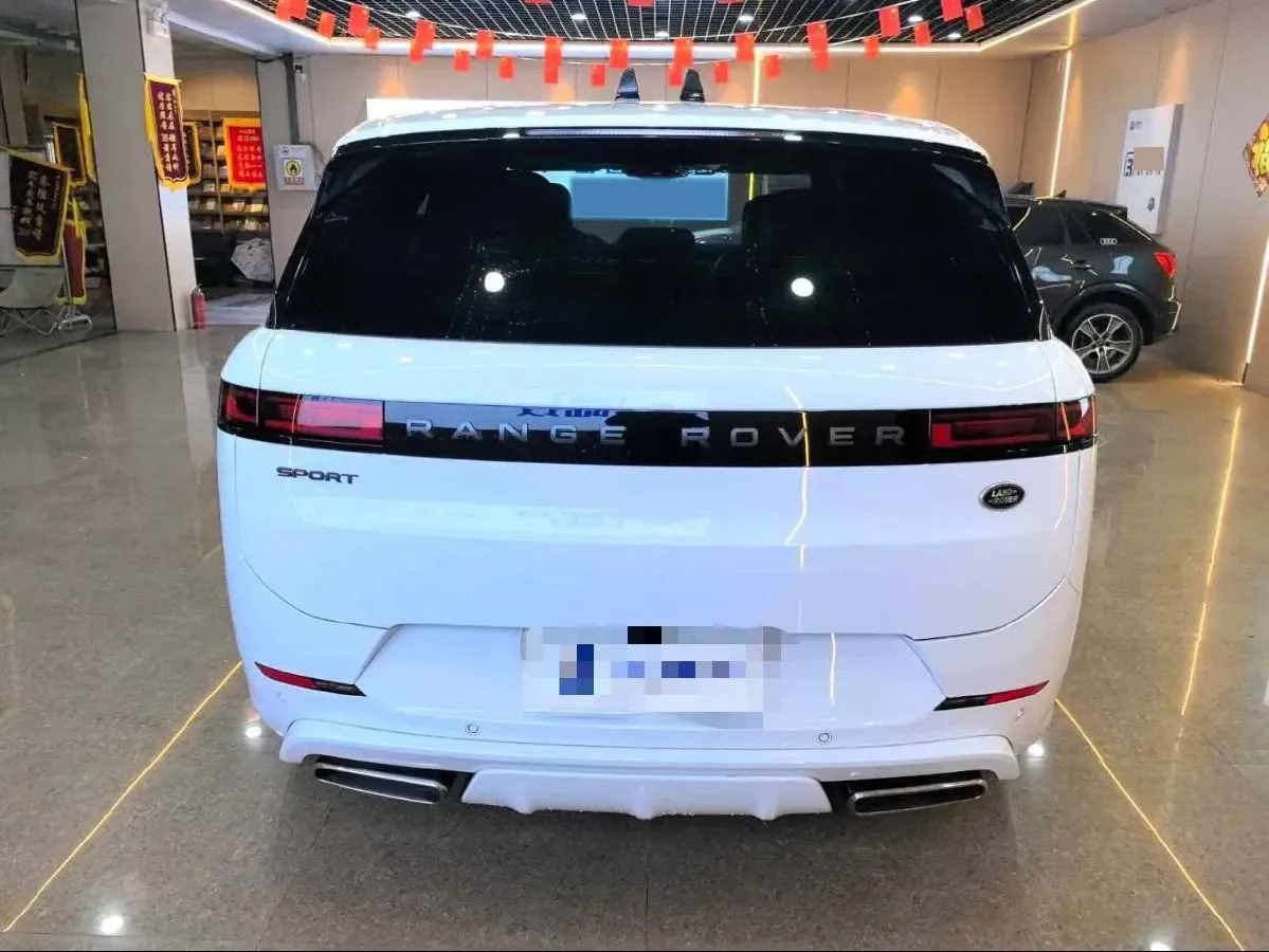 2025 Land Rover Range Rover Sport 3.0T 400HP L6 8AT,autocango,china used car exporter,china ev exporter,chinese used car exporter,chinese used ev exporter