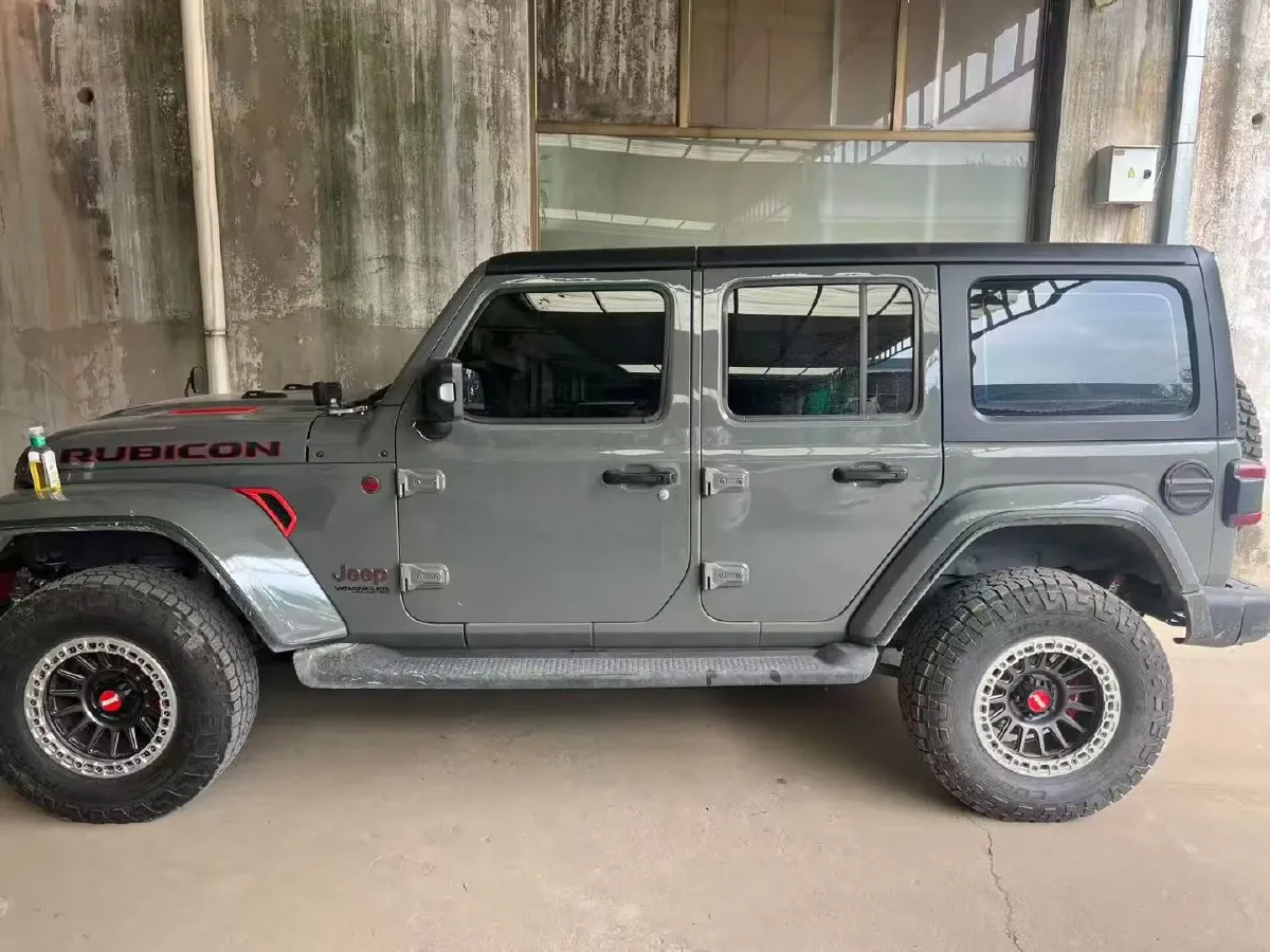 2021 Jeep Wrangler 2.0T 266HP L4 8AT,autocango,china used car exporter,china ev exporter,chinese used car exporter,chinese used ev exporter