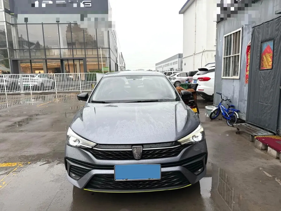 2021 Roewe i5 1.5L 120HP L4 CVT,autocango,china used car exporter,china ev exporter,chinese used car exporter,chinese used ev exporter