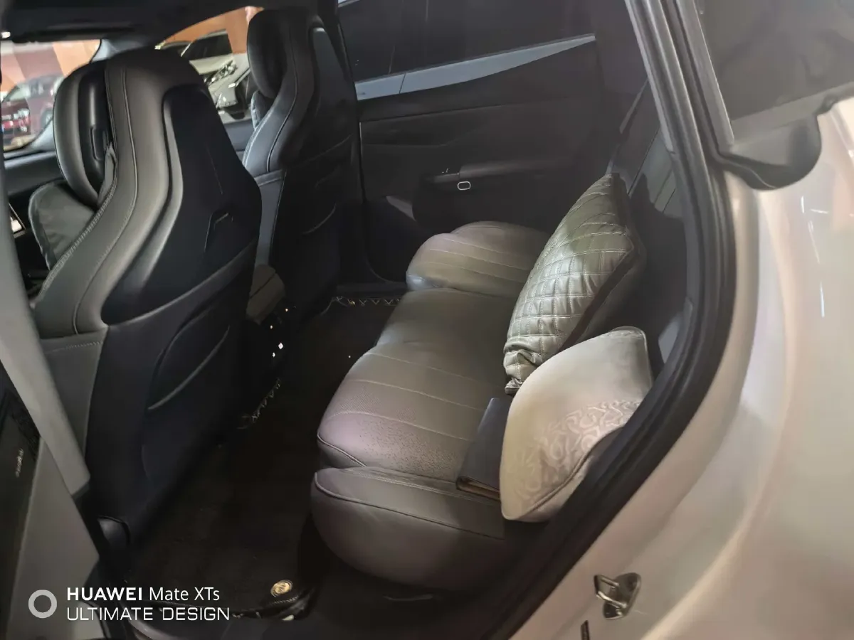 2024 LYNK&CO 07 EM-P 1.5T 163HP L4 3DHT PHEV 18.99KWH,autocango,china used car exporter,china ev exporter,chinese used car exporter,chinese used ev exporter