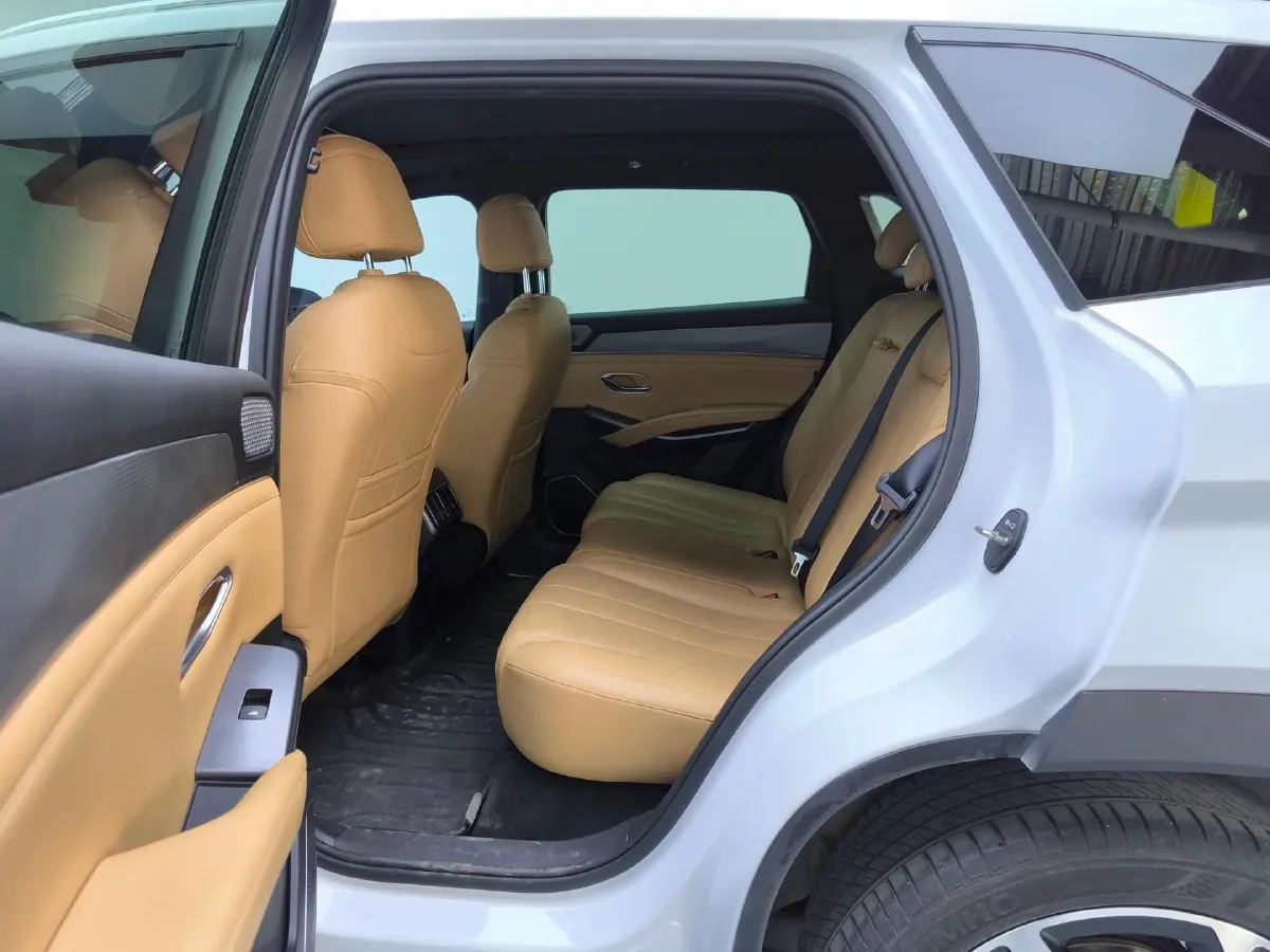 2024 BYD SongL DM-i 1.5L 101HP L4 E-CVT PHEV 18.3KWH,autocango,china used car exporter,china ev exporter,chinese used car exporter,chinese used ev exporter