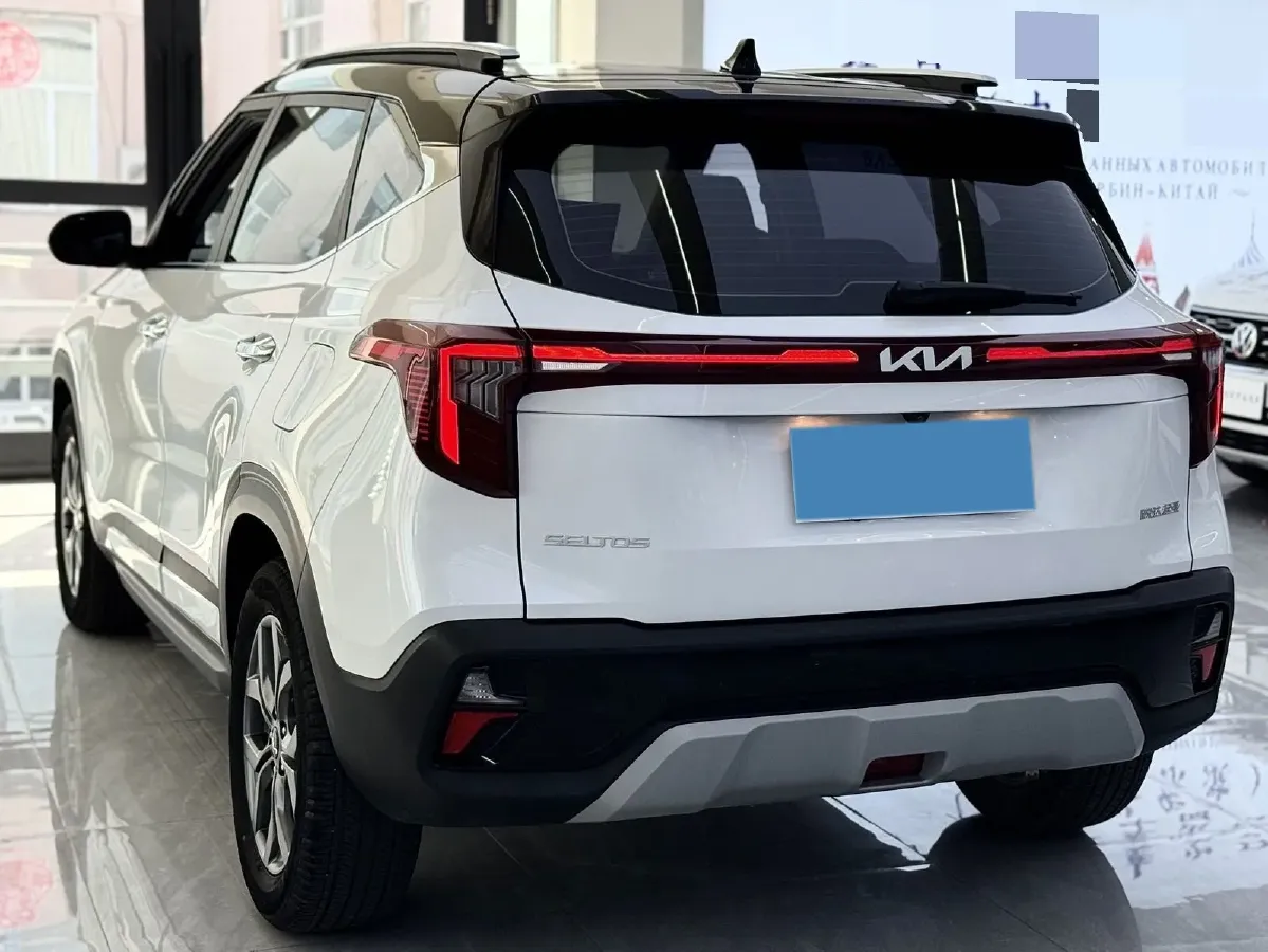 2023 Kia Seltos 1.5L 115HP L4 CVT,autocango,china used car exporter,china ev exporter,chinese used car exporter,chinese used ev exporter