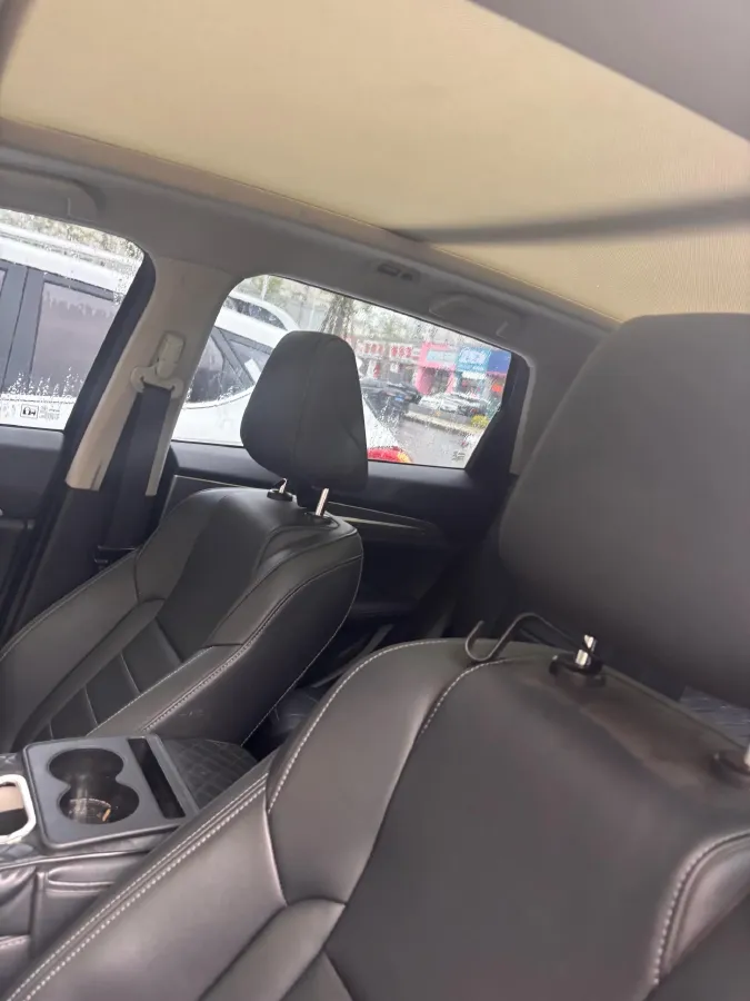 2019 Haval F7 1.5T 169HP L4 7DCT,autocango,china used car exporter,china ev exporter,chinese used car exporter,chinese used ev exporter