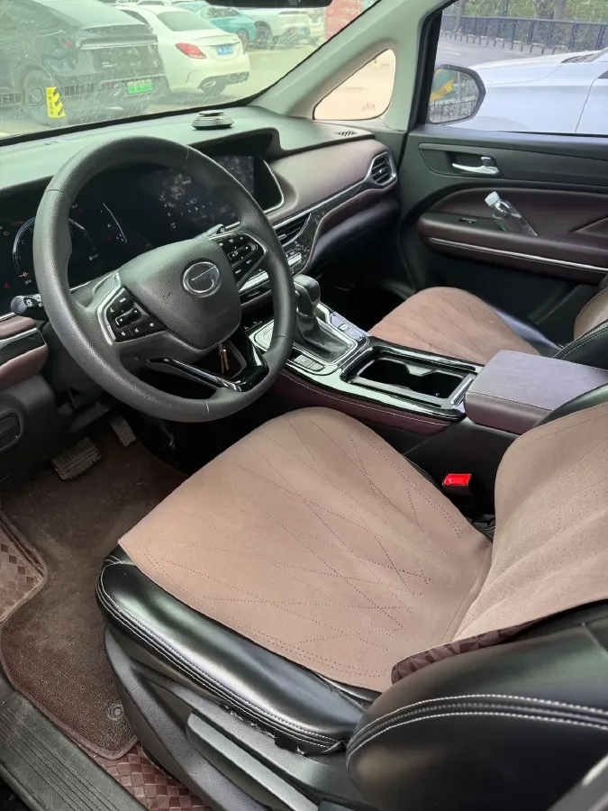 2023 GAC Trumpchi M6 1.5T 177HP L4 7DCT,autocango,china used car exporter,china ev exporter,chinese used car exporter,chinese used ev exporter