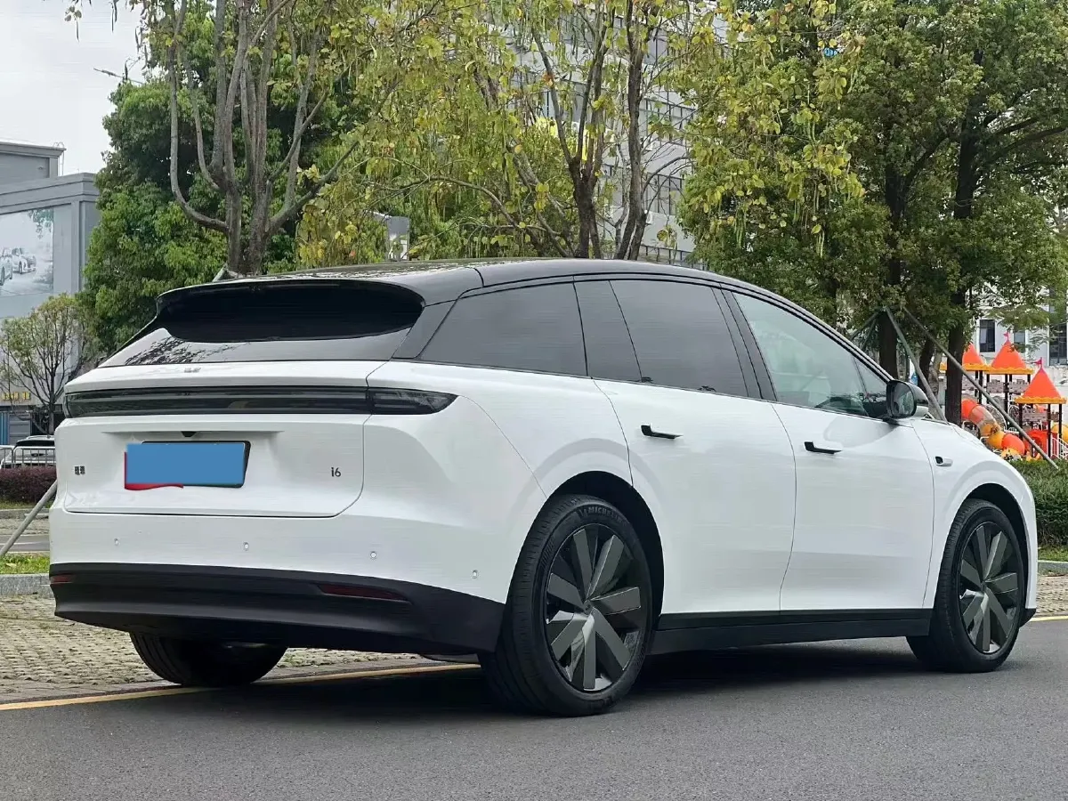 2025 Li i6 BEV,autocango,china used car exporter,china ev exporter,chinese used car exporter,chinese used ev exporter