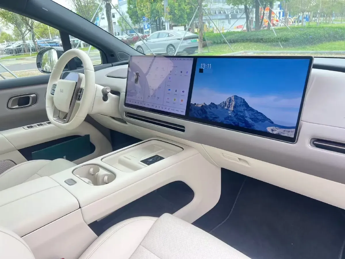 2025 Li i6 BEV,autocango,china used car exporter,china ev exporter,chinese used car exporter,chinese used ev exporter