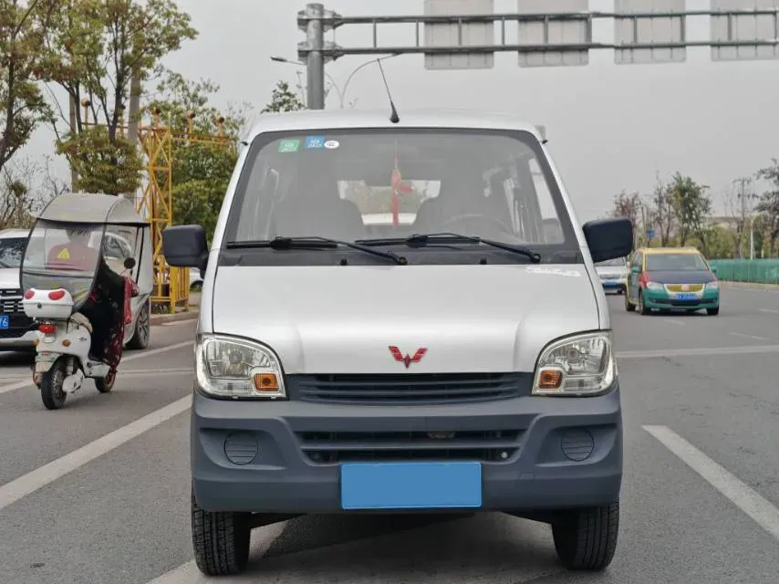2019 WuLing ZhiGuang 1.2L 82HP L4 5MT,autocango,china used car exporter,china ev exporter,chinese used car exporter,chinese used ev exporter