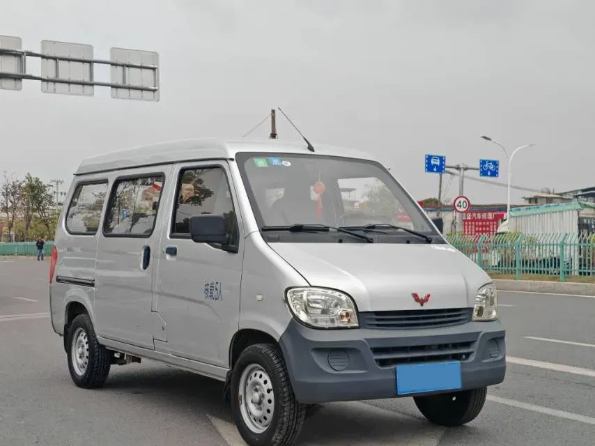 2019 WuLing ZhiGuang 1.2L 82HP L4 5MT,autocango,china used car exporter,china ev exporter,chinese used car exporter,chinese used ev exporter
