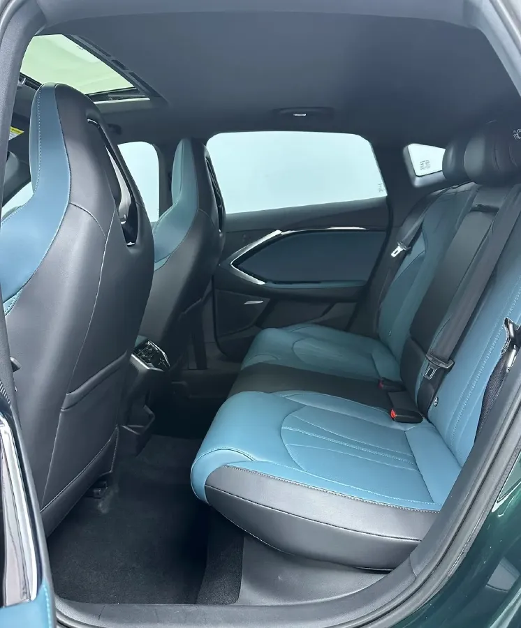 2023 MG 7 1.5T 188HP L4 7DCT,autocango,china used car exporter,china ev exporter,chinese used car exporter,chinese used ev exporter