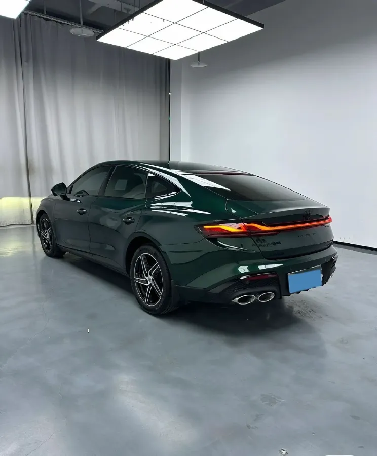 2023 MG 7 1.5T 188HP L4 7DCT,autocango,china used car exporter,china ev exporter,chinese used car exporter,chinese used ev exporter