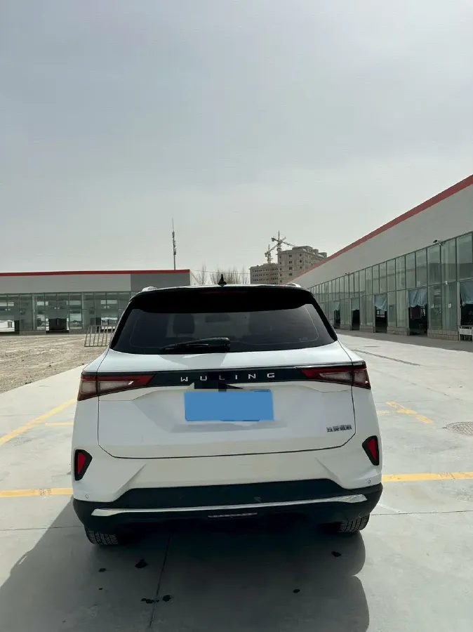 2021 WuLing XingChen 1.5T 147HP L4 CVT,autocango,china used car exporter,china ev exporter,chinese used car exporter,chinese used ev exporter