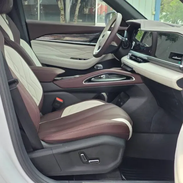 2021 Geely Monjaro 2.0T 218HP L4 7DCT,autocango,china used car exporter,china ev exporter,chinese used car exporter,chinese used ev exporter