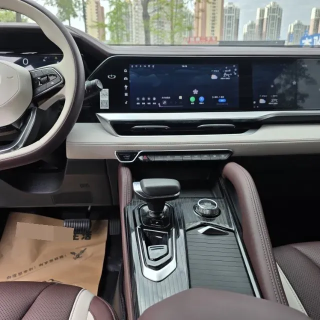 2021 Geely Monjaro 2.0T 218HP L4 7DCT,autocango,china used car exporter,china ev exporter,chinese used car exporter,chinese used ev exporter