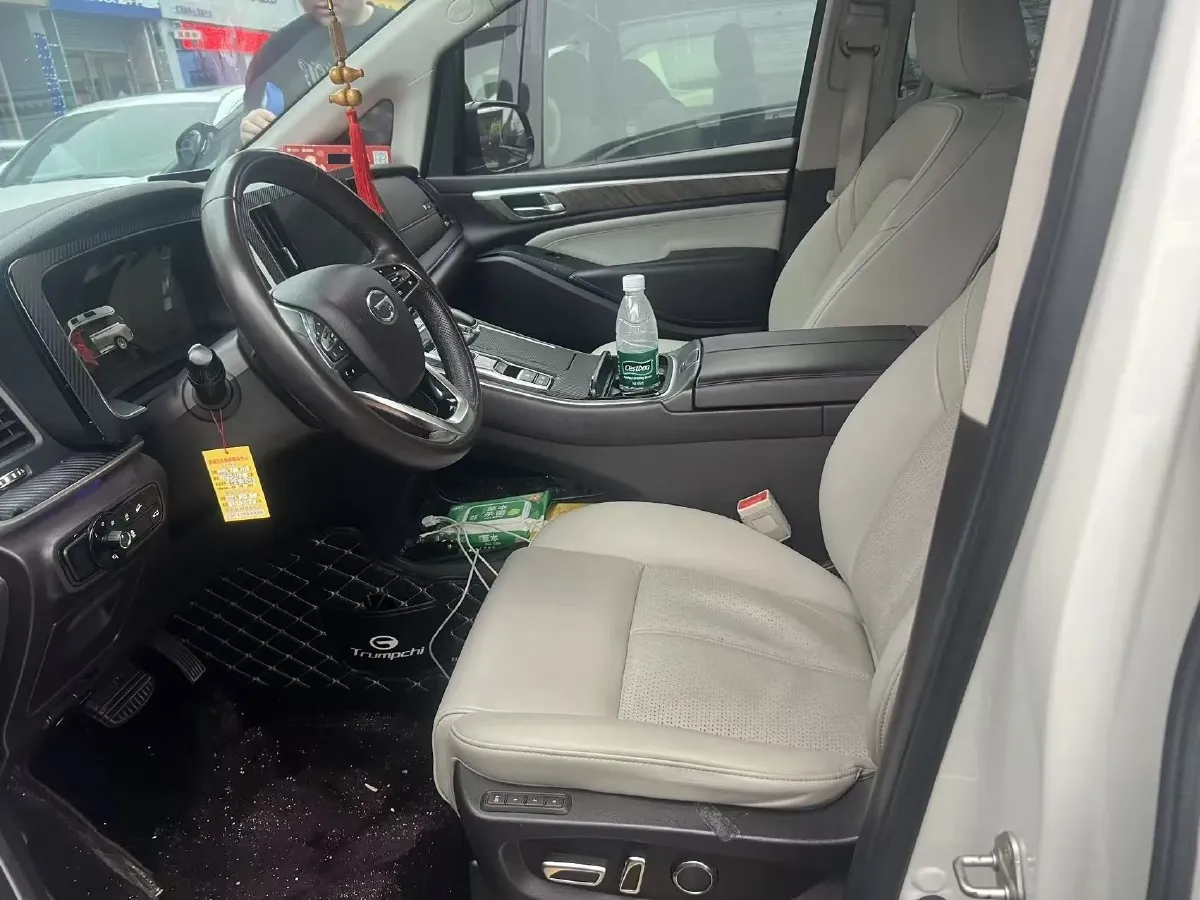 2021 GAC Trumpchi M8 2.0T 252HP L4 8AT,autocango,china used car exporter,china ev exporter,chinese used car exporter,chinese used ev exporter