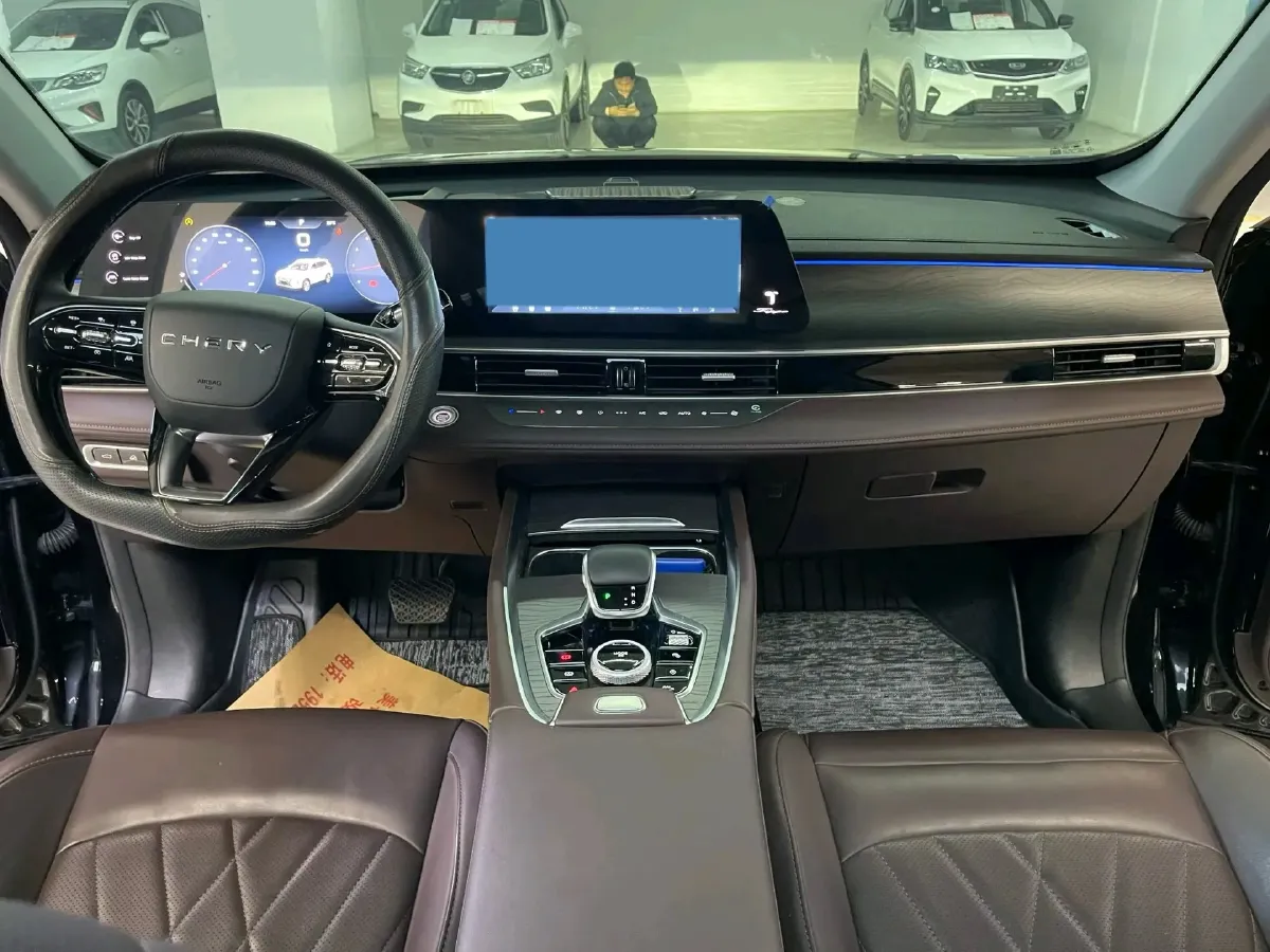 2024 Chery Tiggo 8 PRO 2.0T 254HP L4 7DCT,autocango,china used car exporter,china ev exporter,chinese used car exporter,chinese used ev exporter