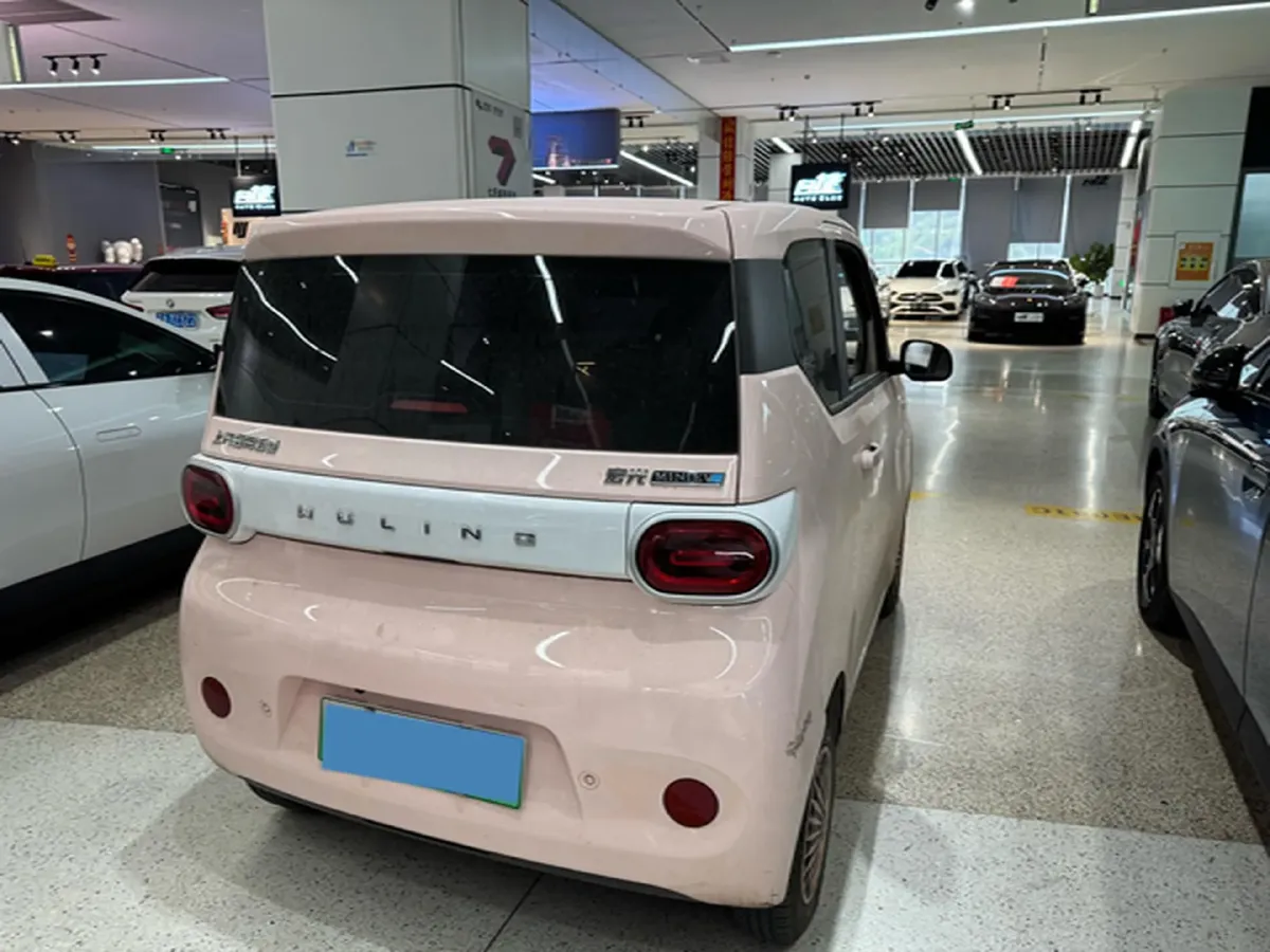 2024 WuLing HongGuang MINI EV BEV 17.3KWH,autocango,china used car exporter,china ev exporter,chinese used car exporter,chinese used ev exporter