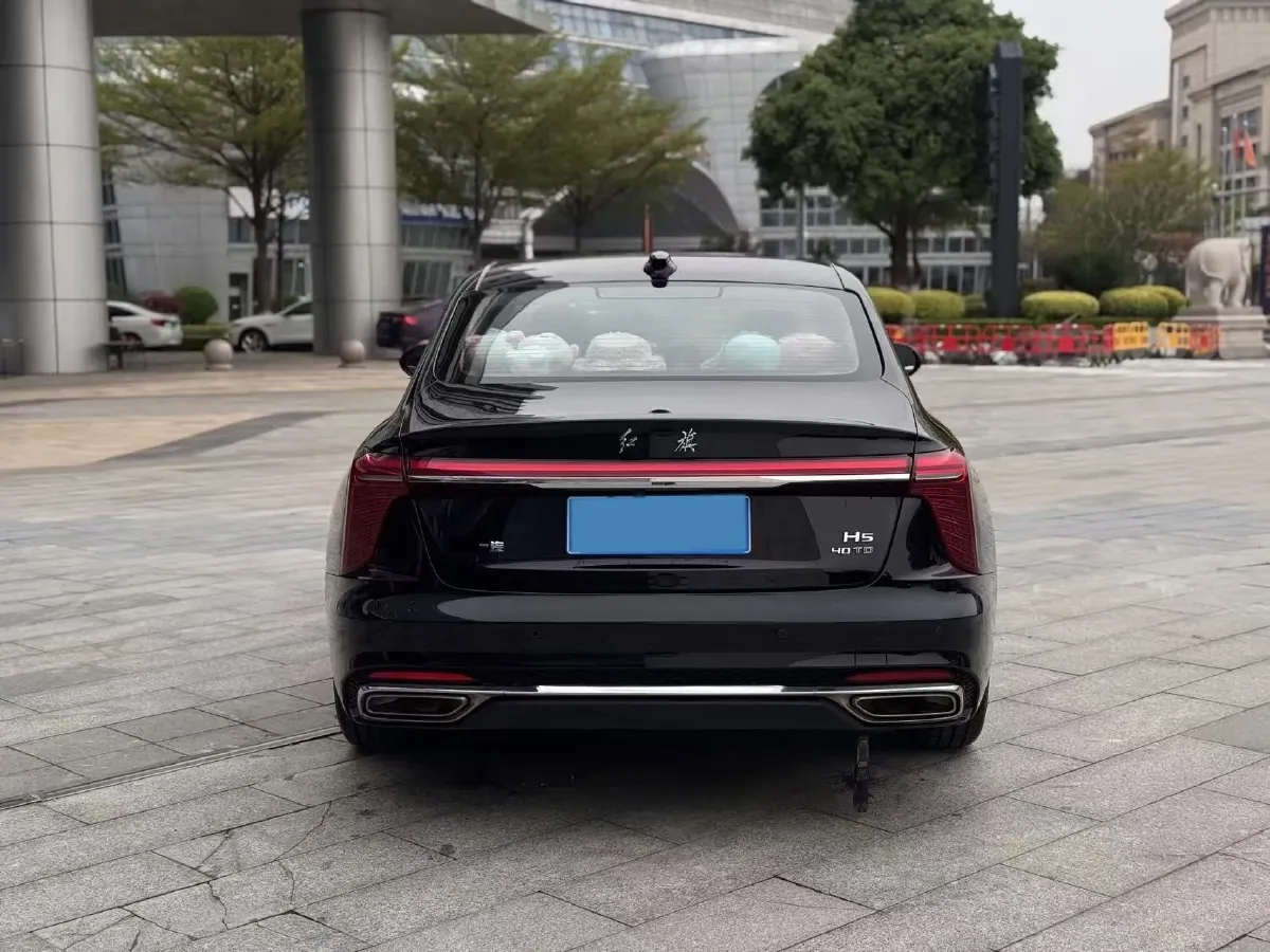 2025 HongQi H5 1.5T 169HP L4 1DHT Hybrid,autocango,china used car exporter,china ev exporter,chinese used car exporter,chinese used ev exporter