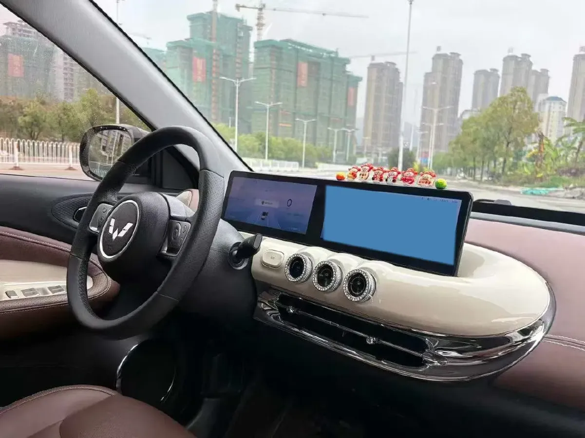 2023 WuLing BinGuo BEV 31.9KWH,autocango,china used car exporter,china ev exporter,chinese used car exporter,chinese used ev exporter