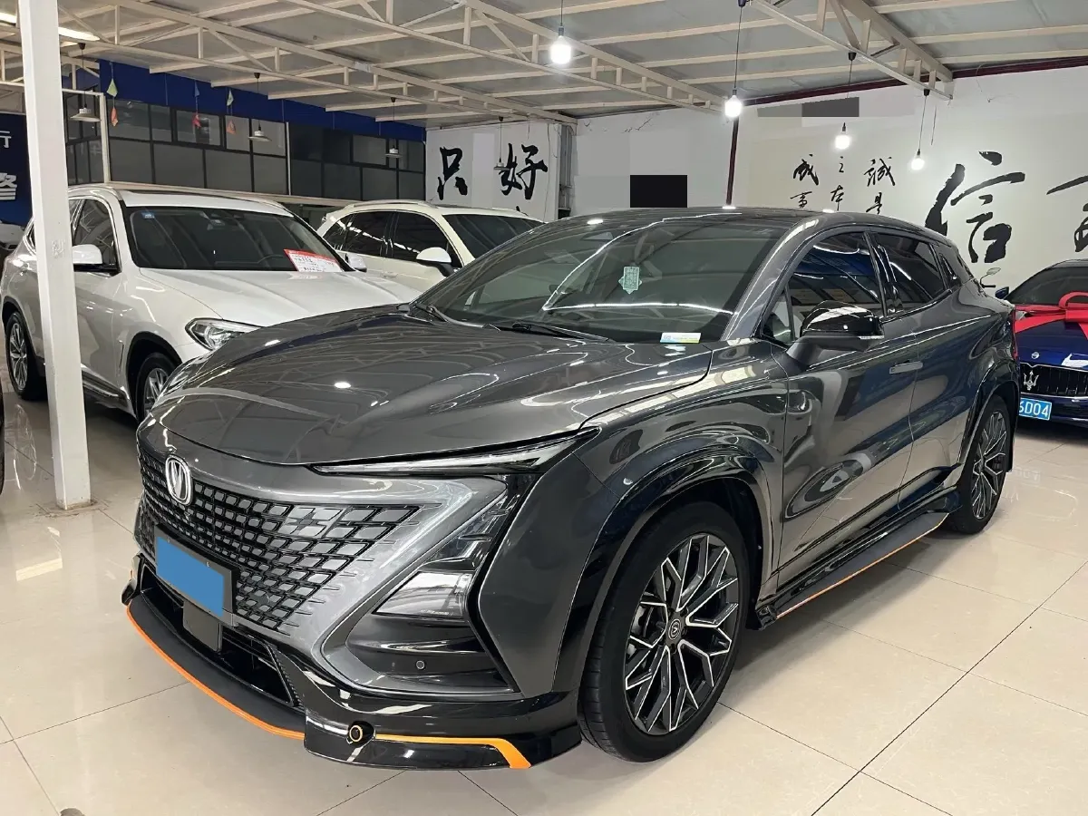 2020 ChangAn UNI-T 1.5T 180HP L4 7DCT,autocango,china used car exporter,china ev exporter,chinese used car exporter,chinese used ev exporter