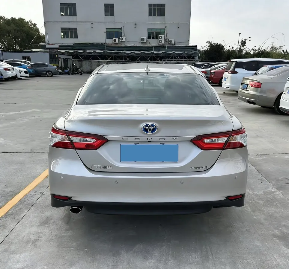 2023 Toyota Camry 2.5L 178HP L4 E-CVT Hybrid,autocango,china used car exporter,china ev exporter,chinese used car exporter,chinese used ev exporter