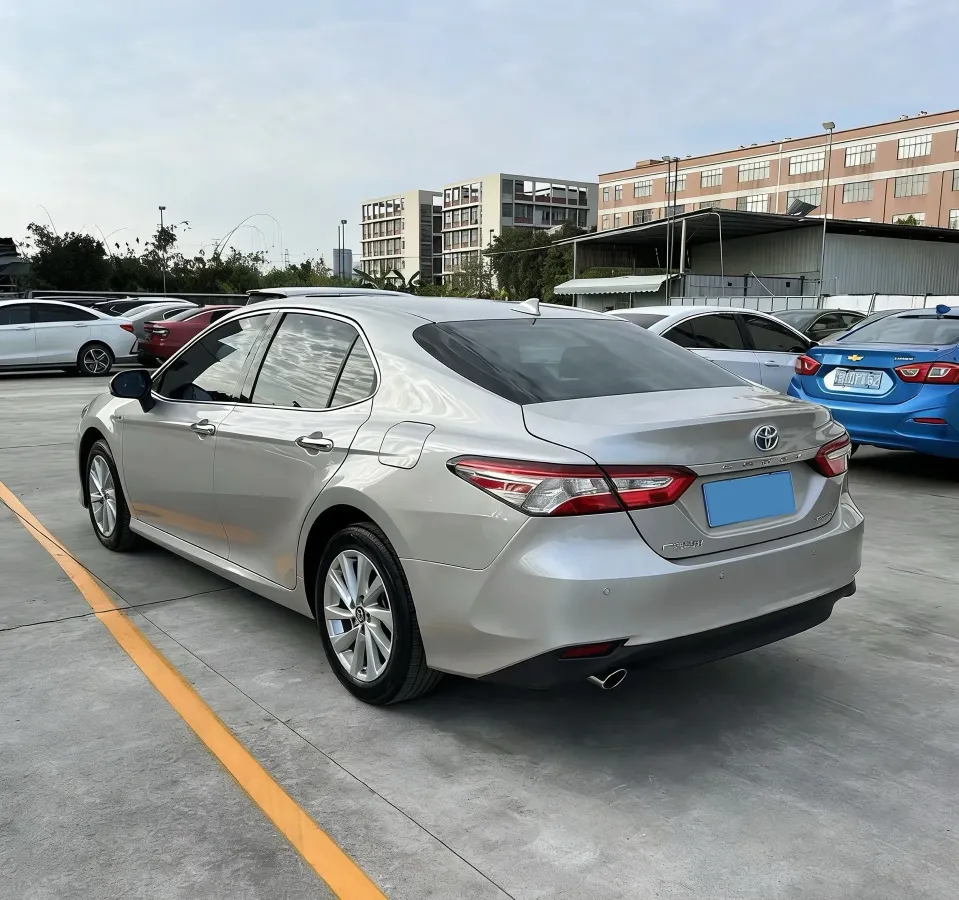 2023 Toyota Camry 2.5L 178HP L4 E-CVT Hybrid,autocango,china used car exporter,china ev exporter,chinese used car exporter,chinese used ev exporter