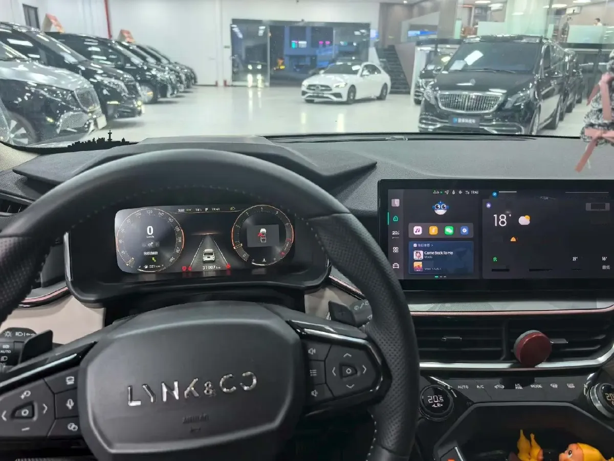 2022 LYNK&CO 02 1.5T 180HP L3 7DCT,autocango,china used car exporter,china ev exporter,chinese used car exporter,chinese used ev exporter