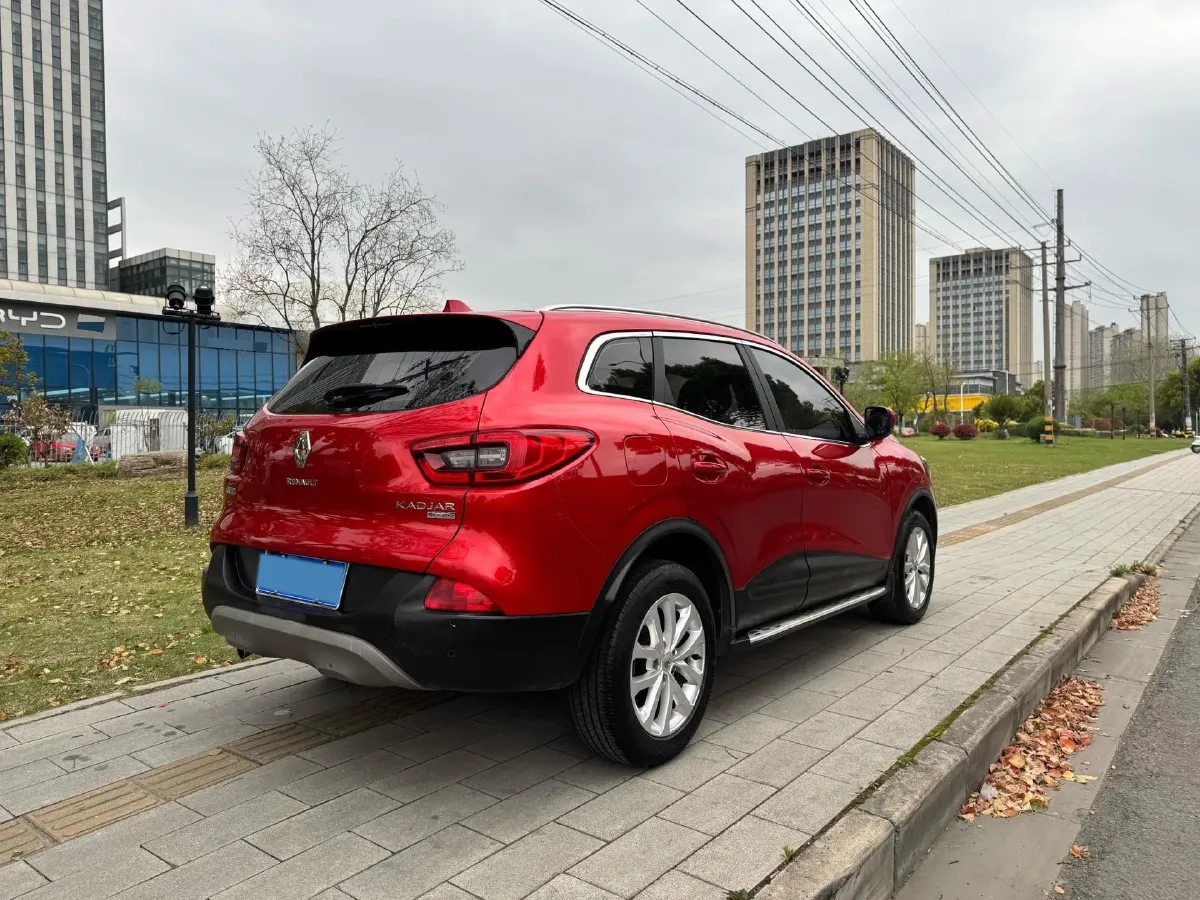 2017 Renault Kadjar 2.0L 150HP L4 CVT,autocango,china used car exporter,china ev exporter,chinese used car exporter,chinese used ev exporter