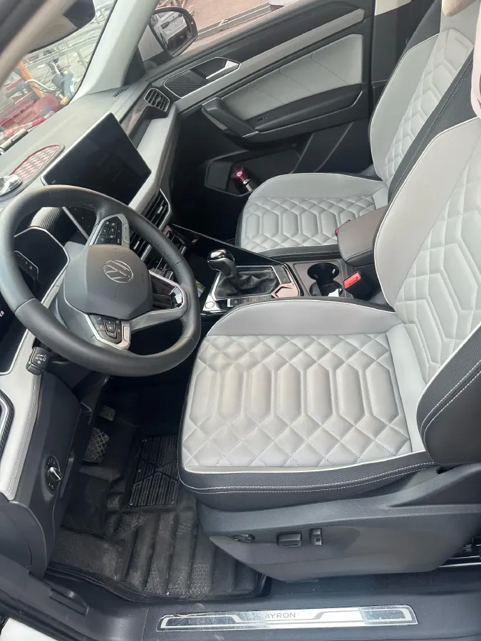 2024 Volkswagen Tayron 2.0T 186HP L4 7DCT,autocango,china used car exporter,china ev exporter,chinese used car exporter,chinese used ev exporter