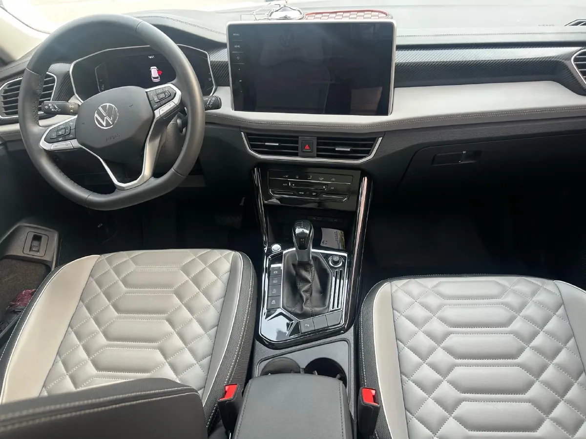 2024 Volkswagen Tayron 2.0T 186HP L4 7DCT,autocango,china used car exporter,china ev exporter,chinese used car exporter,chinese used ev exporter