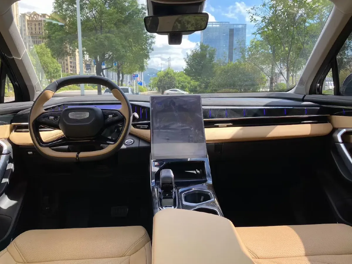 2023 Geely StarRay 1.5T 181HP L4 7DCT,autocango,china used car exporter,china ev exporter,chinese used car exporter,chinese used ev exporter