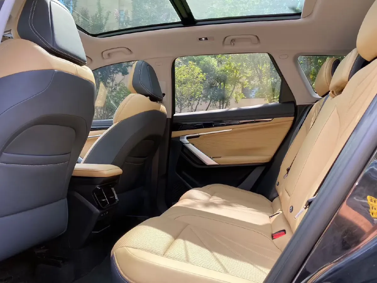 2023 Geely StarRay 1.5T 181HP L4 7DCT,autocango,china used car exporter,china ev exporter,chinese used car exporter,chinese used ev exporter