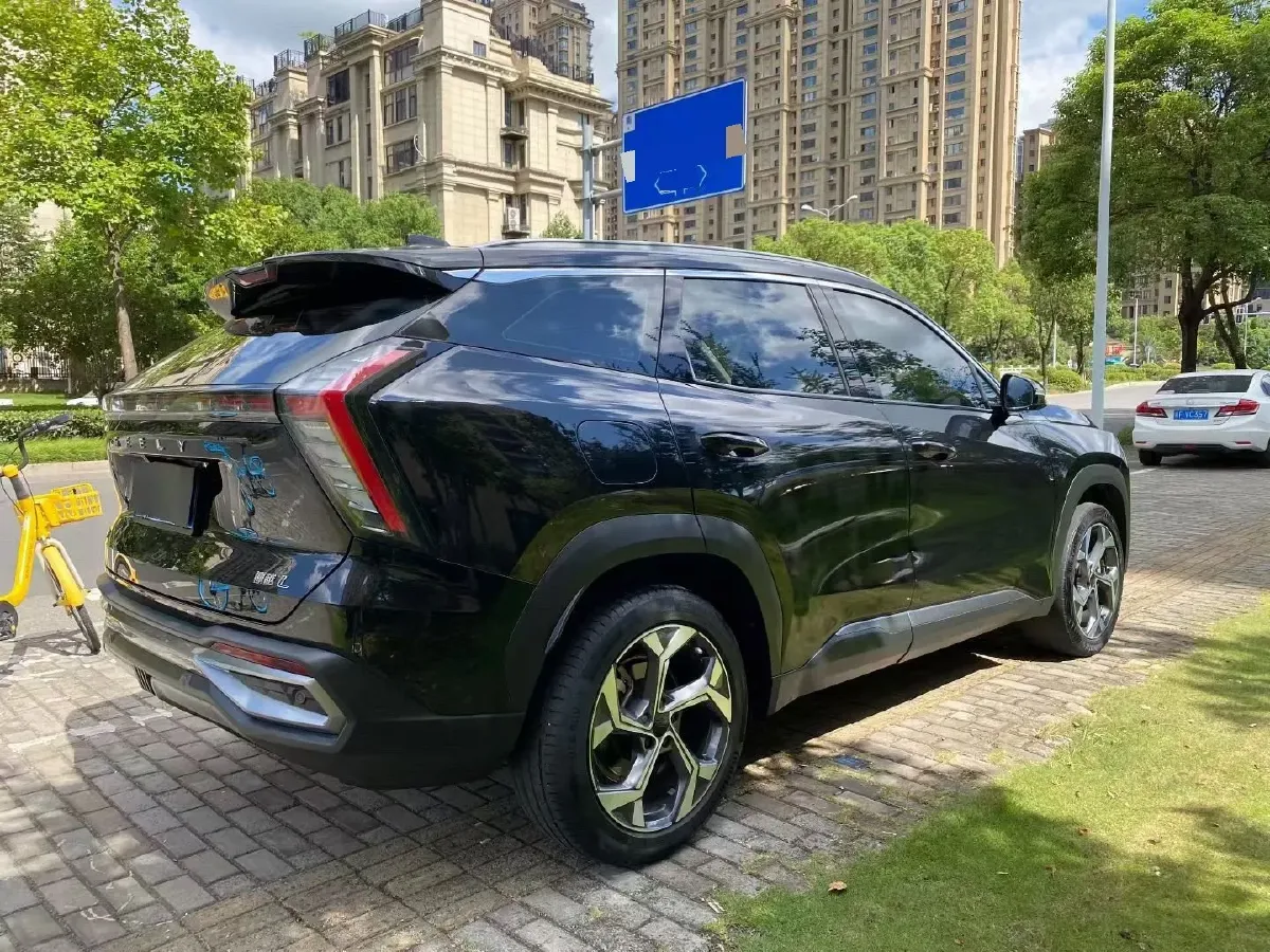 2023 Geely StarRay 1.5T 181HP L4 7DCT,autocango,china used car exporter,china ev exporter,chinese used car exporter,chinese used ev exporter